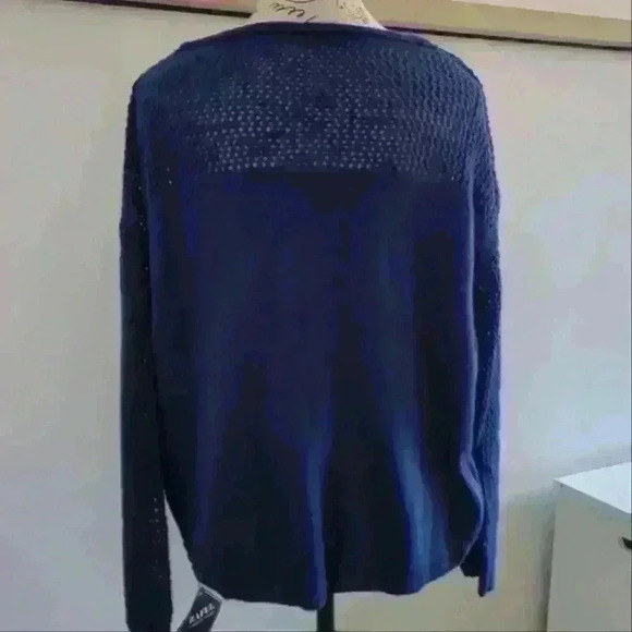 ZAFUL | Women's Navy Hallow Out Long Drop Shoulder Crochet Knit Sweater - Picture 9 of 10